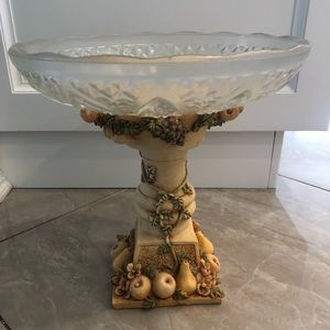 Tall fruit / dessert platter